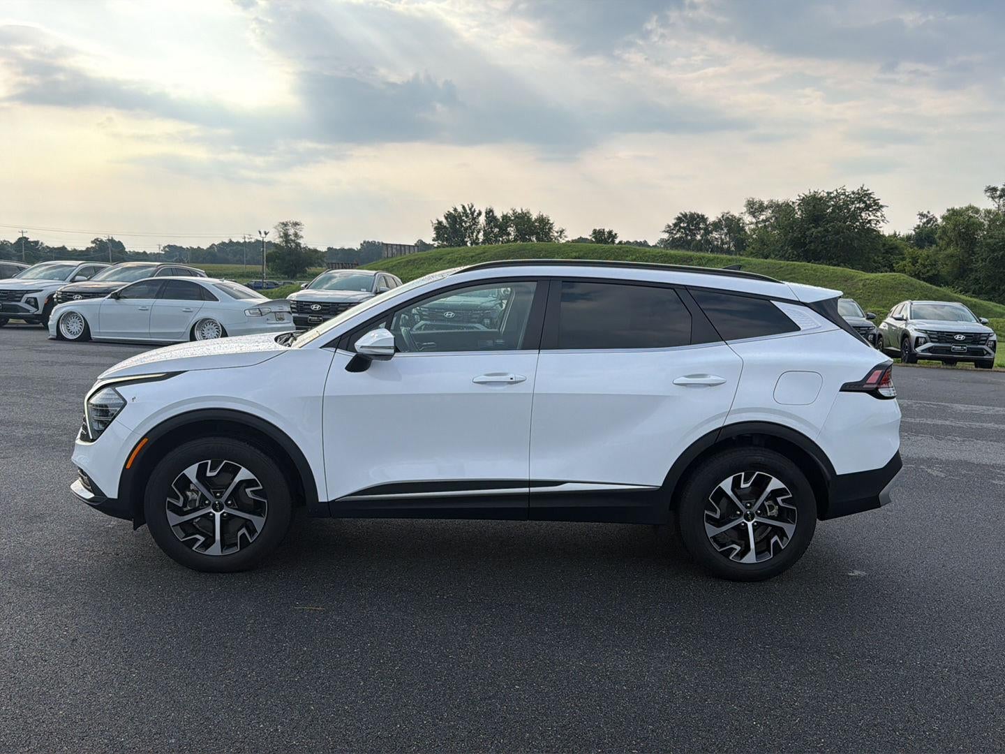 2025 Kia Sportage EX