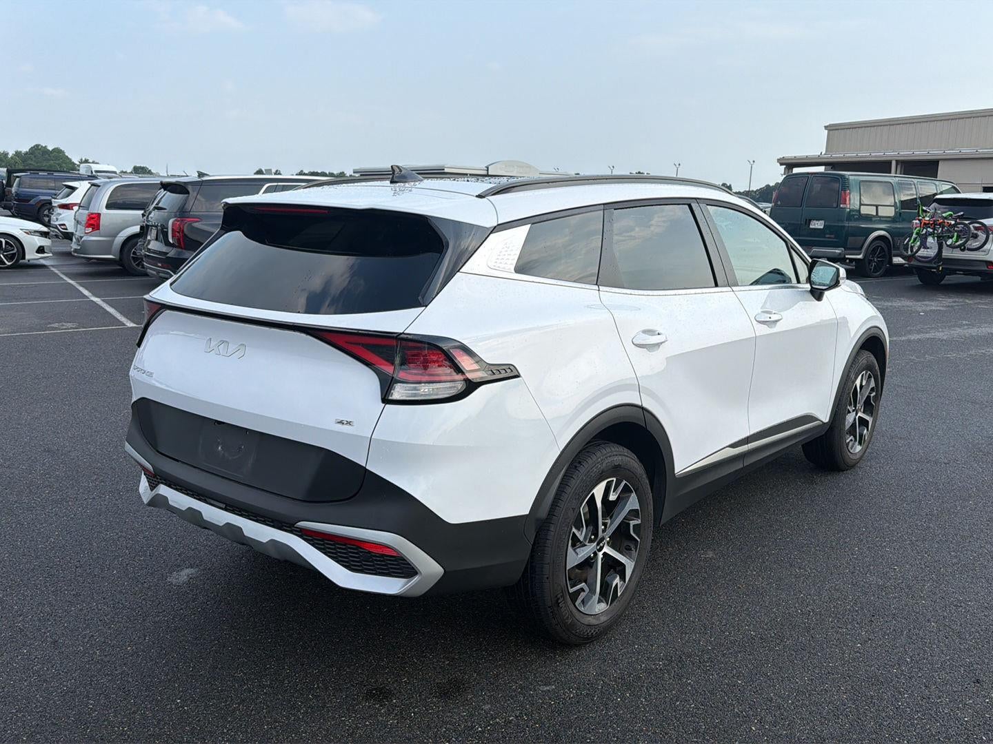 2025 Kia Sportage EX