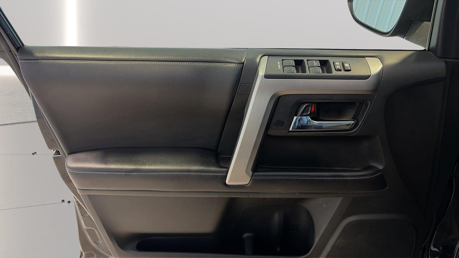 2018 Toyota 4Runner SR5 Premium - Photo 20