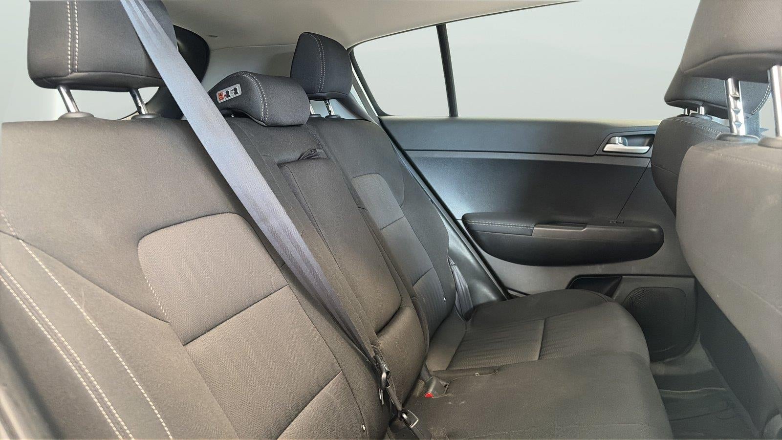 2020 Kia Sportage LX - Photo 15