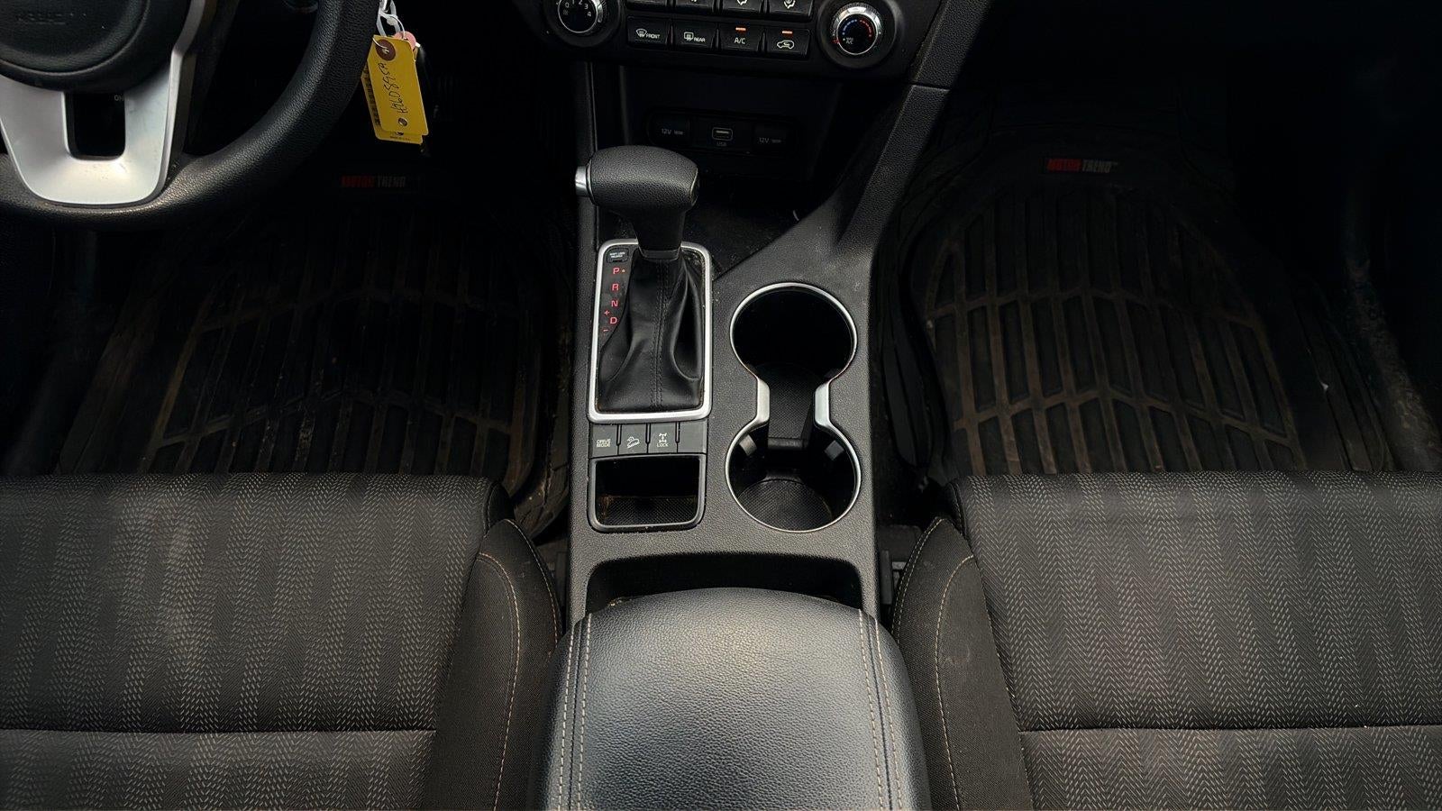 2020 Kia Sportage LX - Photo 23