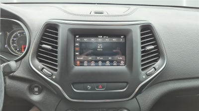 2020 Jeep Cherokee Altitude