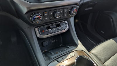 2021 GMC Acadia AT4