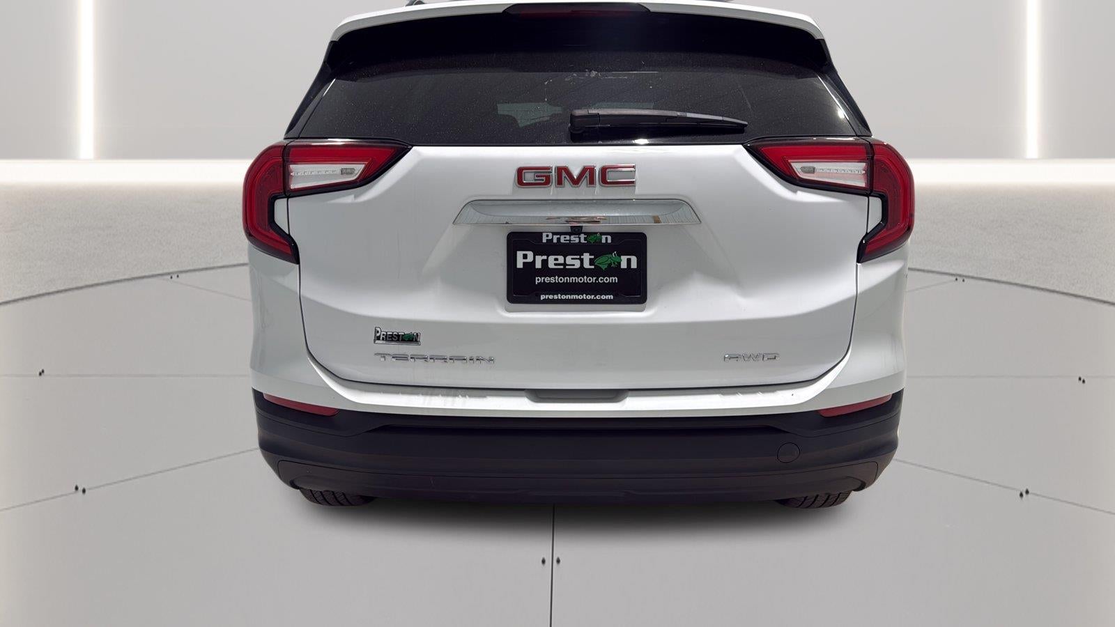 2023 GMC Terrain SLE
