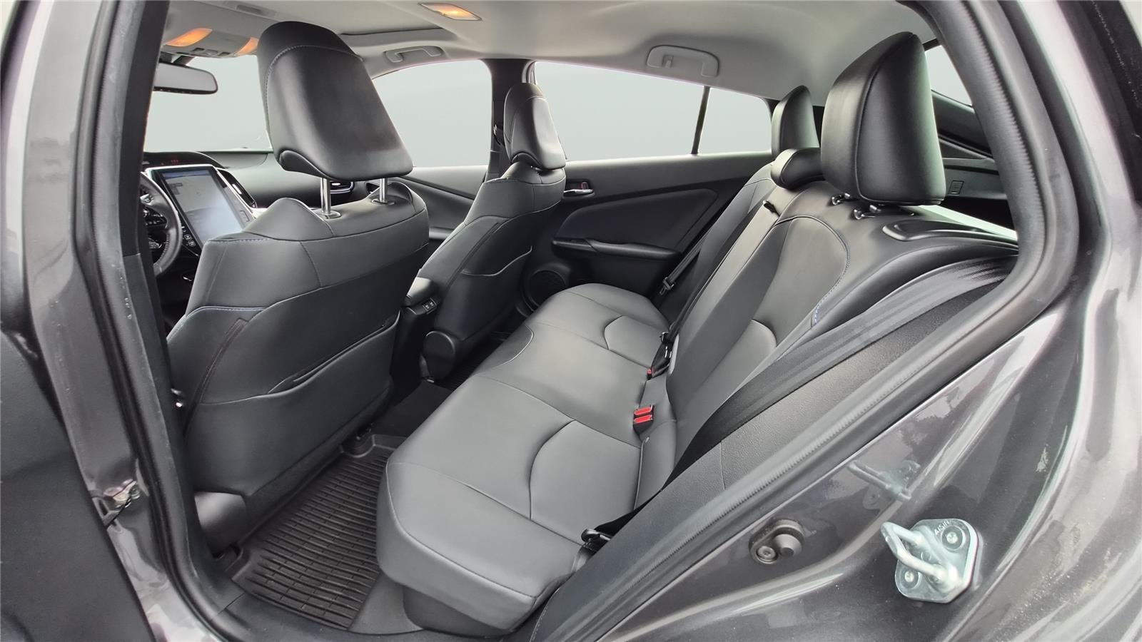 2021 Toyota PRIUS Base