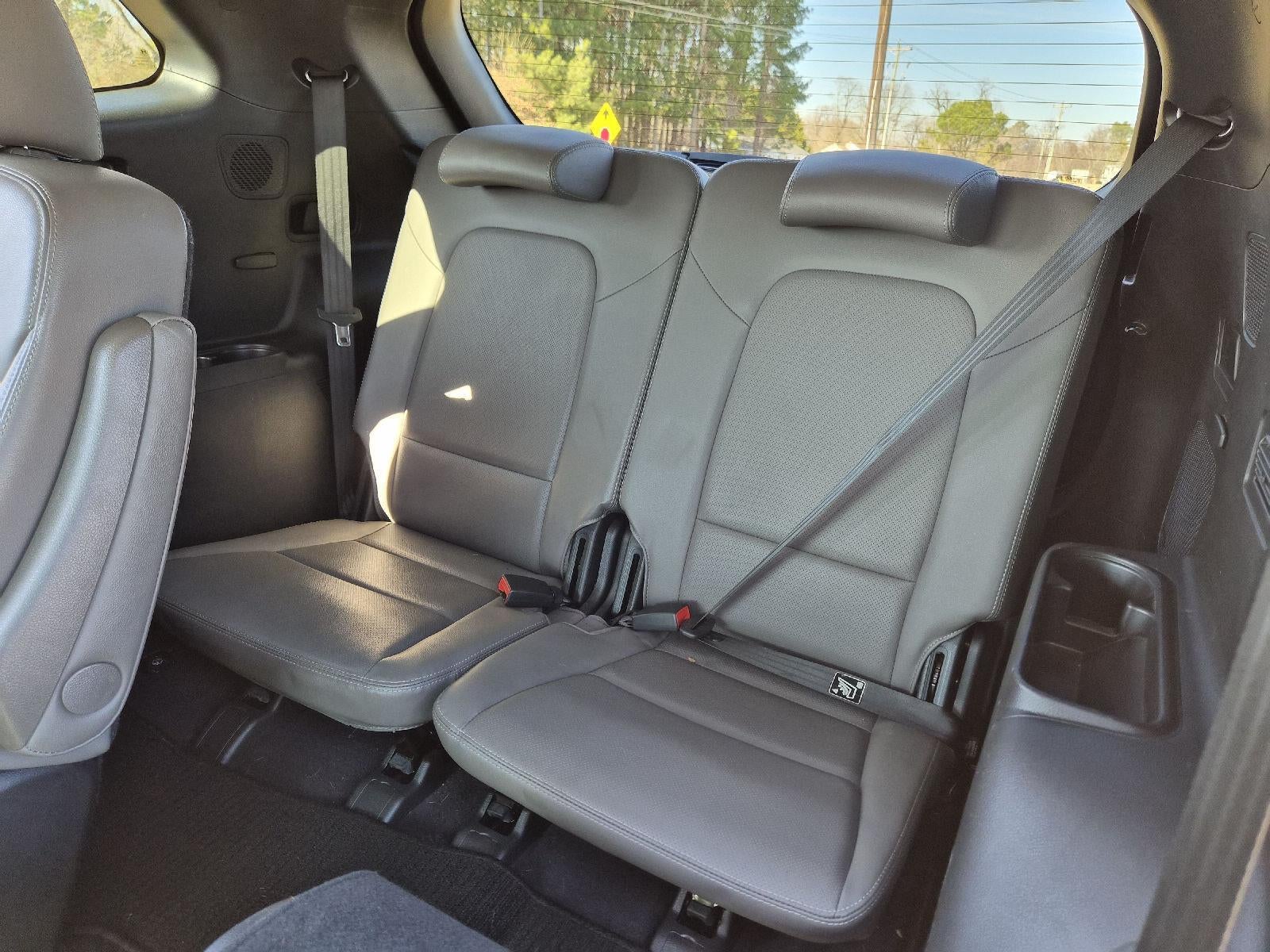 2017 Hyundai Santa Fe Limited Ultimate