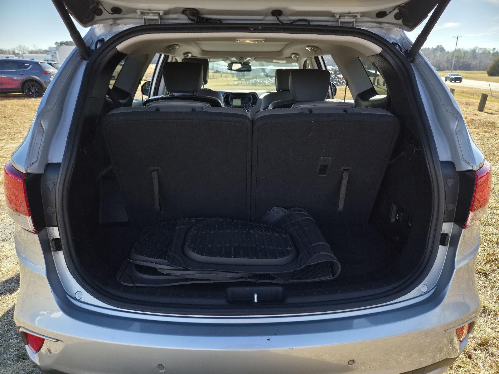 2017 Hyundai Santa Fe Limited Ultimate